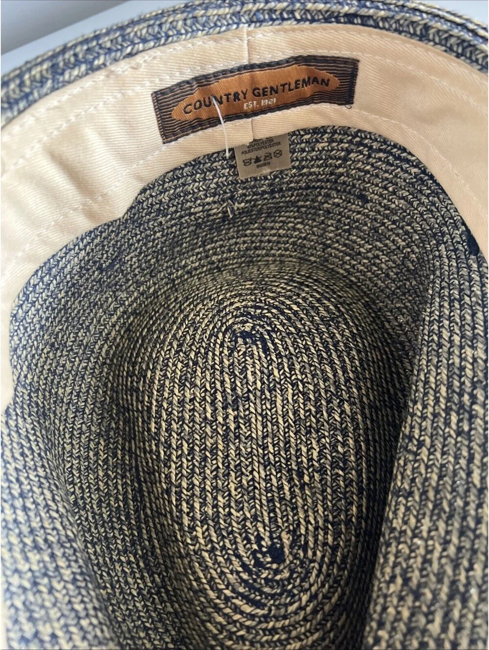 Country Gentleman mens hat Blue and white Classic look